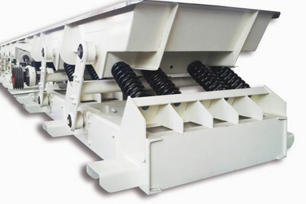 連桿振動輸送機（完全平衡式連桿振動輸送機、彈性連桿式振動輸送機）的優(yōu)勢特征